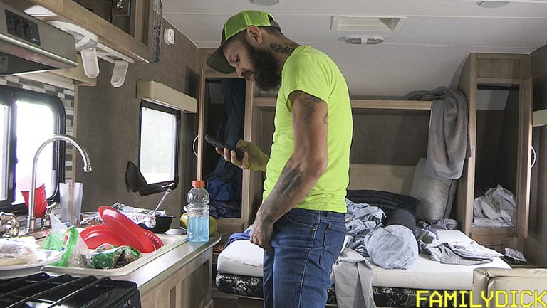 Single Parent – Raised In A Trailer Park